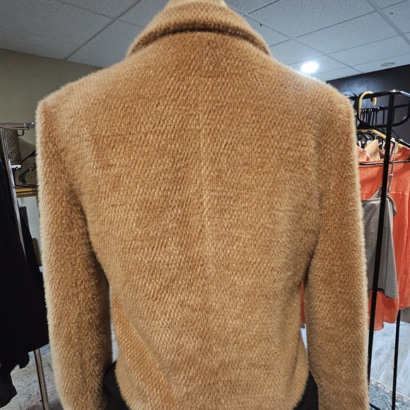 Jacket - Picture 2 of 3